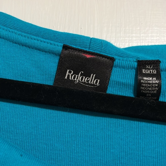 Turquoise XL sleeveless top - Picture 2 of 2